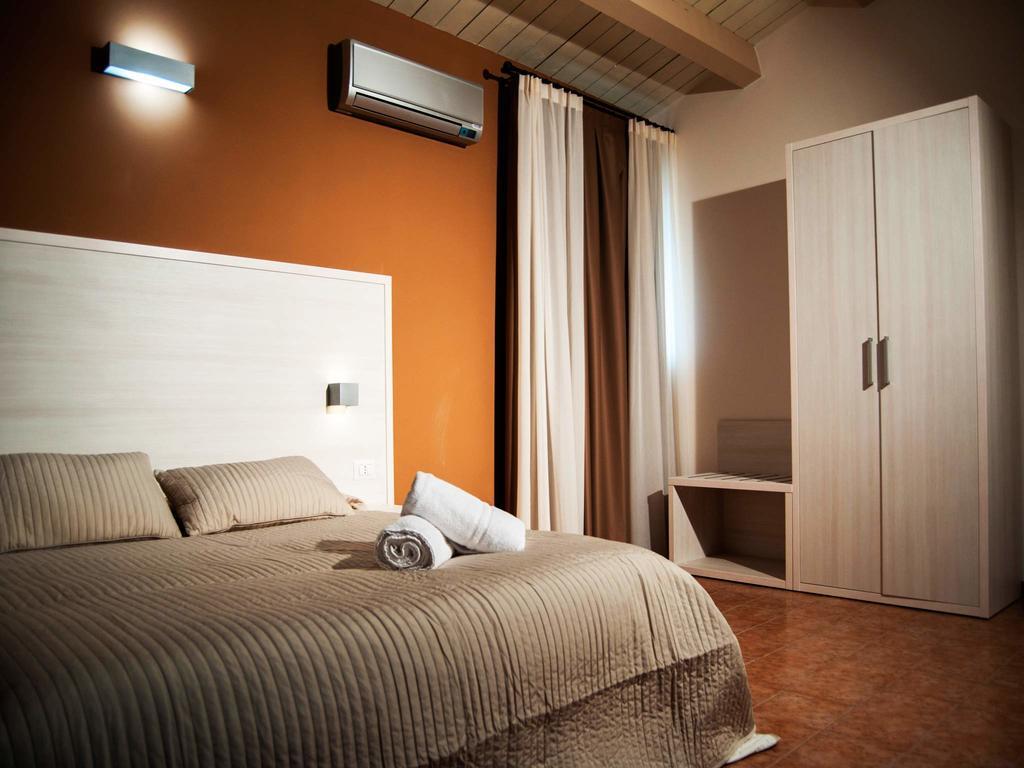 Torre Di Renda Guest House Piazza Armerina Eksteriør bilde